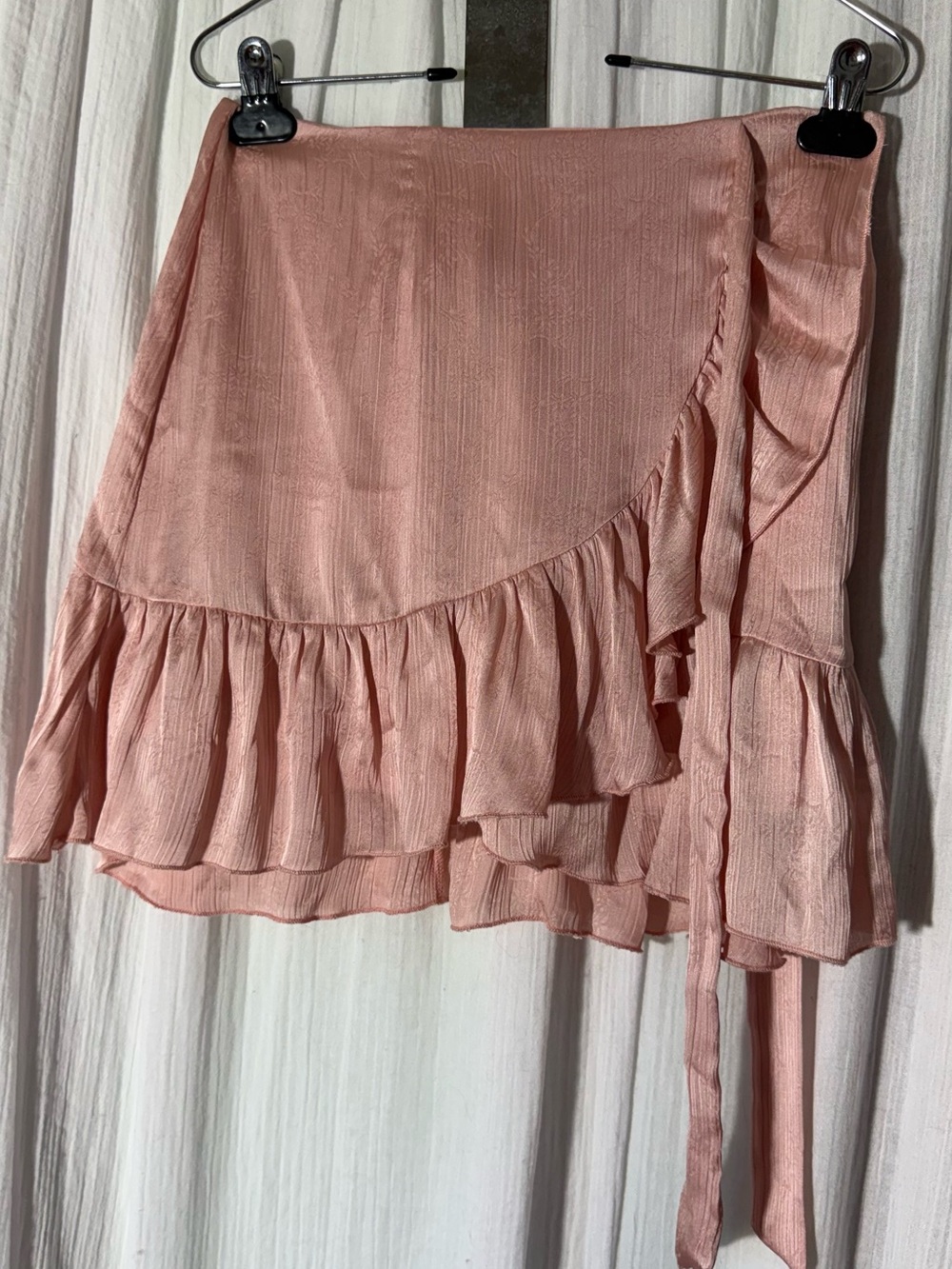 Francesca’s Pink Ruffle Wrap Mini Skirt XS Boho Cottagecore